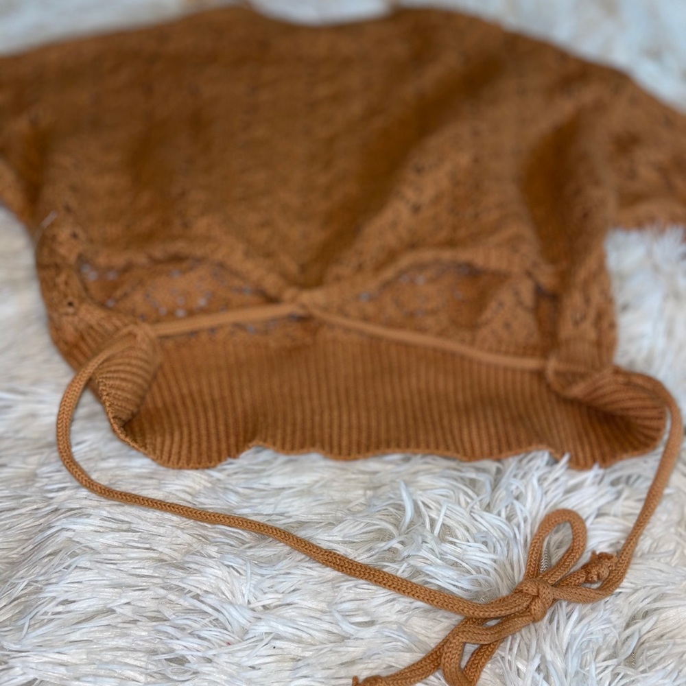 Cross-Back Sweater - Picture 2 of 7